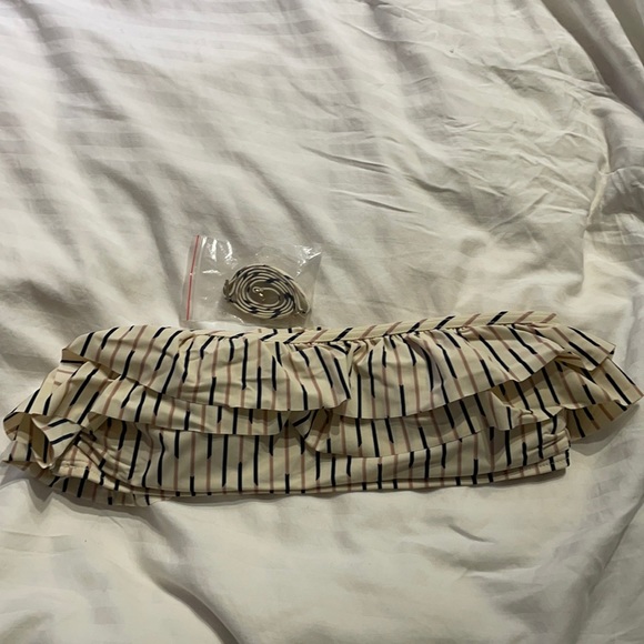 Marc by Marc Jacobs Ruffle Bikini Top - Picture 1 of 5